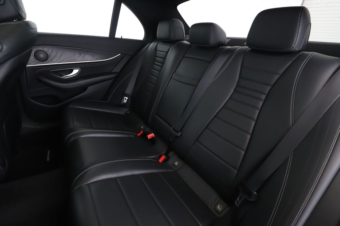 Mercedes-Benz Classe E 300 de AMG Line 9G-Tronic — photo 13