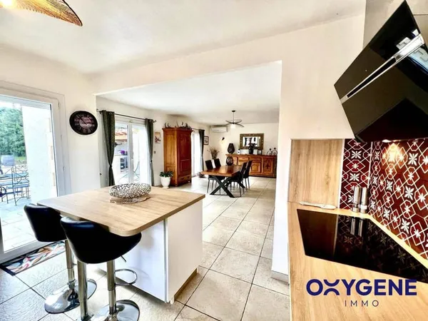 Maison 7 pièces 200 m²