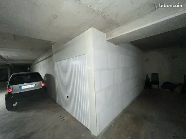 Box loué / 9% net de rentabilité