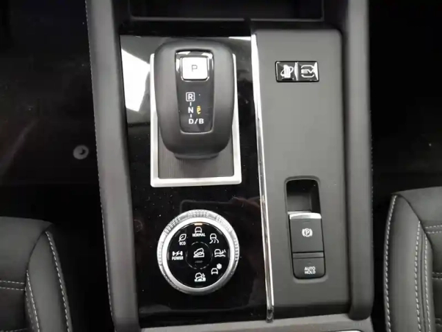 Mitsubishi Outlander 2.4 mivec phev 306 4wd — photo 40