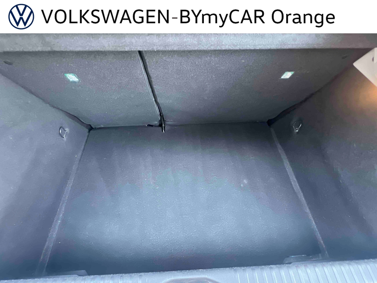 Renault Clio TCe 100 — photo 24