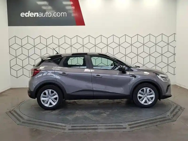 Renault Captur e-tech 145 - 21 — photo 6
