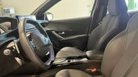 Peugeot 2008 1.2 PureTech 130ch S&S GT EAT8 — photo 12