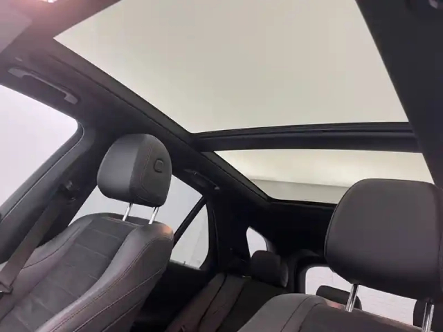 Mercedes Gle 300 d 9g-tronic 4matic — photo 92