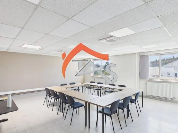 Bureaux 214 m²