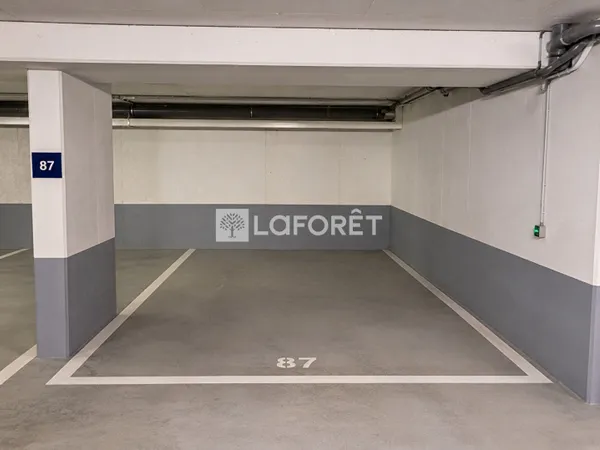 Stationnement Vente Cenon   13000€