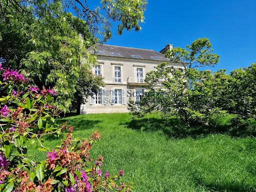 Maison 18 pièces 427 m²