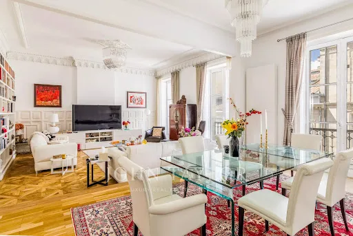 Appartement 5 pièces 170 m²