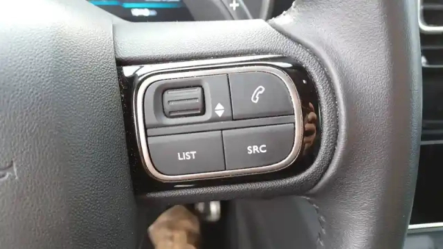 Citroën C5 Aircross puretech 130 s&amp;s eat8 — photo 18