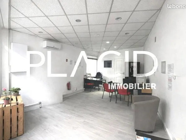 Local commercial 36 m² LE PEAGE DE ROUSSILLON