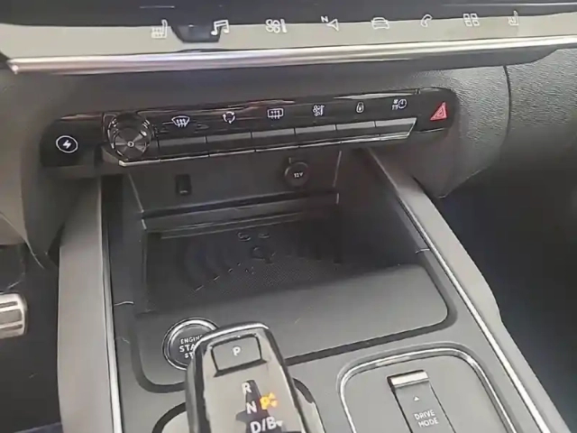 Citroën C5 Aircross hybride rechargeable 225 s&amp;s e-eat8 — photo 46