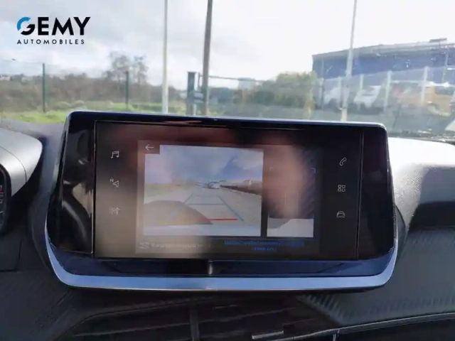 Peugeot 2008 puretech 100 s&amp;s bvm6 — photo 12