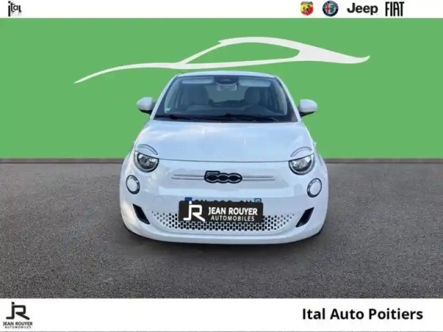 Fiat 500 fiat  icône berline 23,8 kwh — photo 2