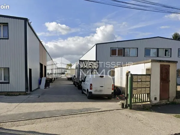Local d'activité 200 m²