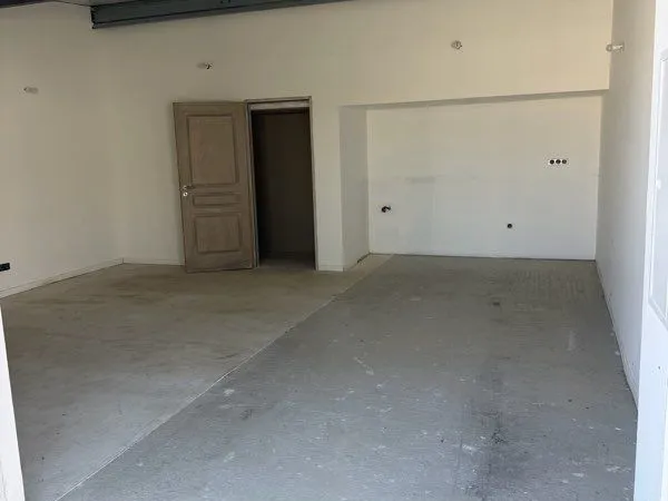 Commerce Location Lucciana 35m² 750€