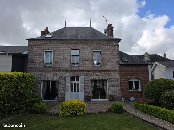 Maison 7 pièces 170 m²