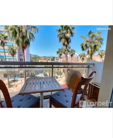 Studio meublé Hyères