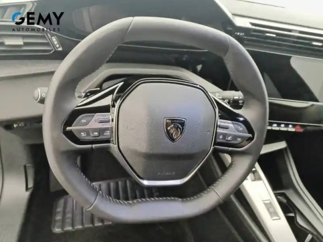 Peugeot 308 hybrid 145 e-dcs6 — photo 13