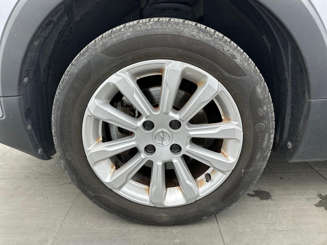Opel Crossland 1.2 turbo 110 ch bvm6 elegance business — photo 14