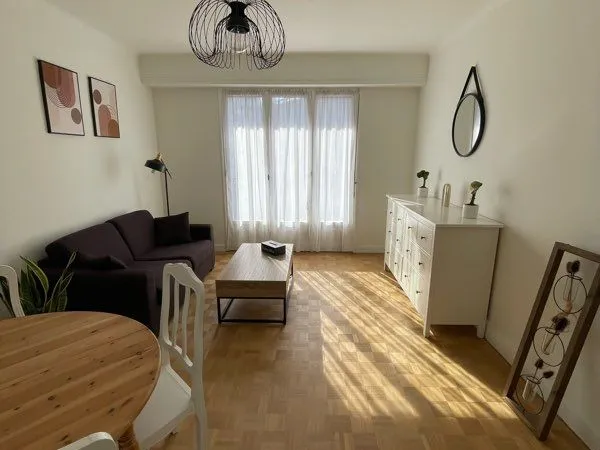 T2 meublé Centre-ville - balcon + parking + cave