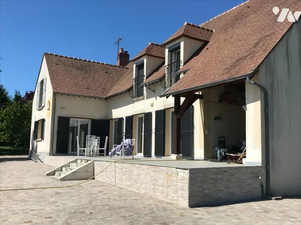 Maison 5 pièces 225 m²