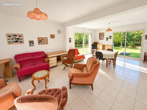 Pavillon 5 pièces 154 m²