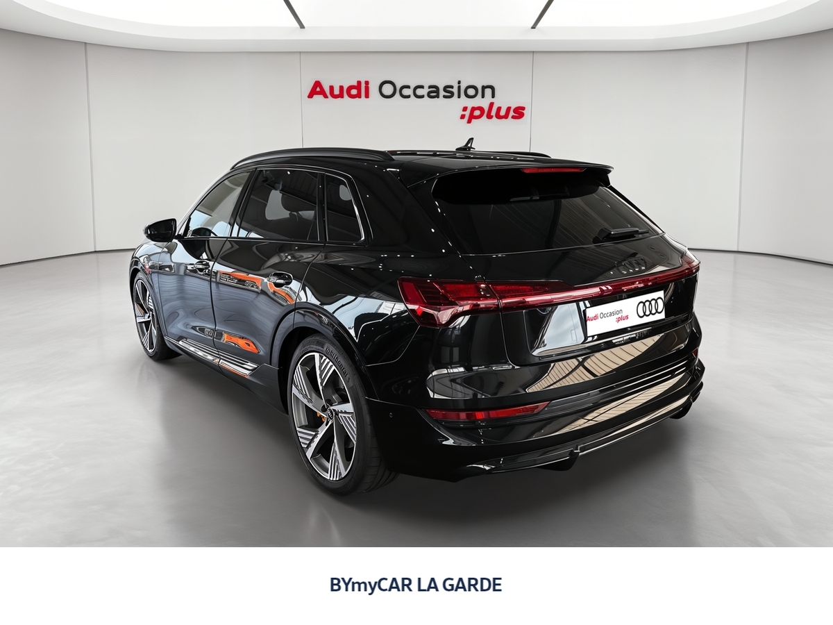 Audi e-tron 55 quattro 408 ch — photo 3