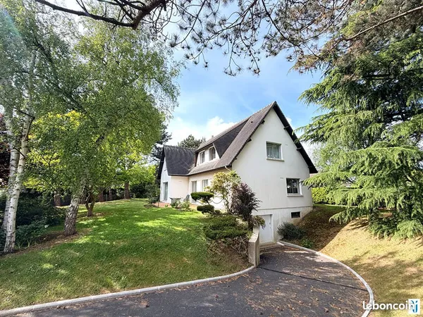 Maison 8 pièces 194 m²