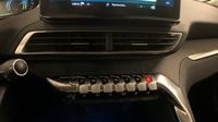 Peugeot 3008 HYBRID4 300ch Allure Pack e-EAT8 — photo 26