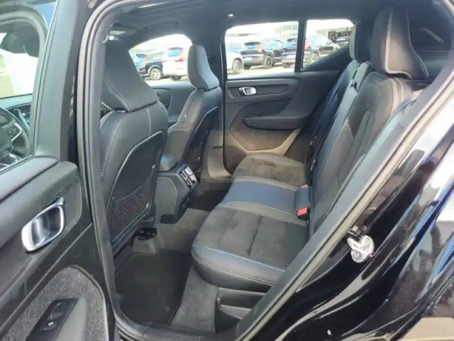 Volvo Xc40 b3 163 ch dct7 — photo 6