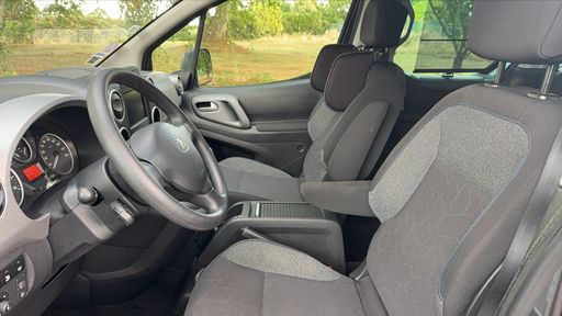 Peugeot Partner TEPEE TPMR 1.2 PureTech 110 - Style – 2017 – 60834 km – Essence – Boîte Manuelle — photo 6
