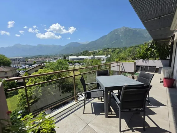 Appartement 4 pièces 80 m²