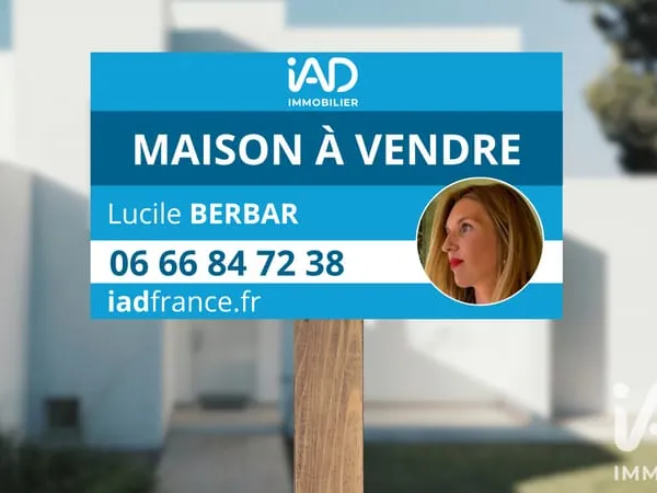 Studio 4 pièces 150 m²