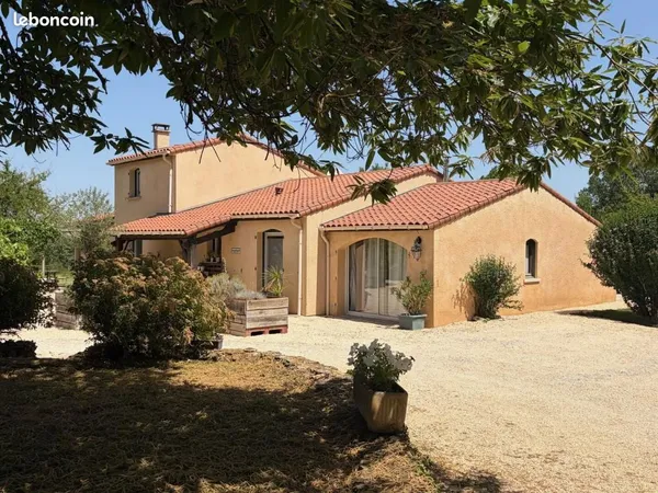 Maison 5 pièces 150 m²