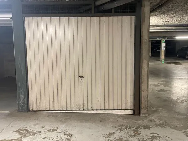 Parking Box fermé