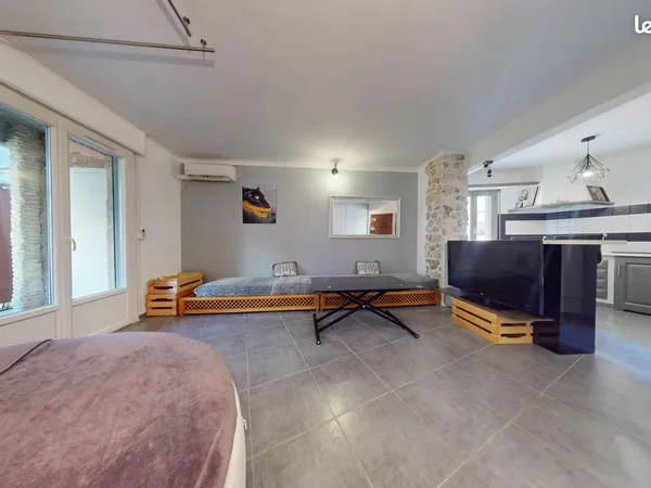 Studio 1 pièce 34 m²