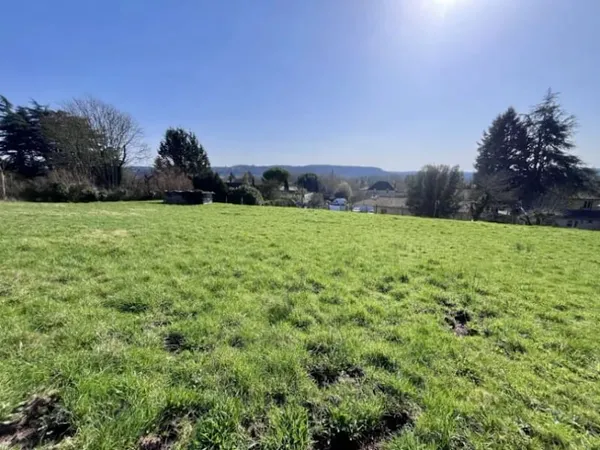 Terrain 8420 m²