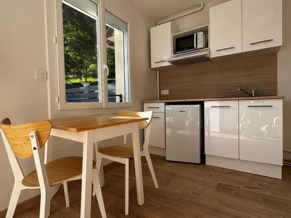 🏡 Studio rénové et meublé 475 (charges eau, élec, chauffage, ordures ménagères comprises) - Rodez (s