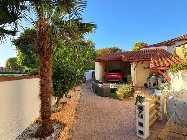 BRISCOUS - Maison de Ville caractère - 5 chambres - Jardin - Garage