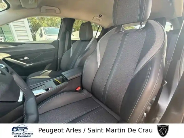Peugeot 308 hybrid 145 e-dcs6 — photo 9