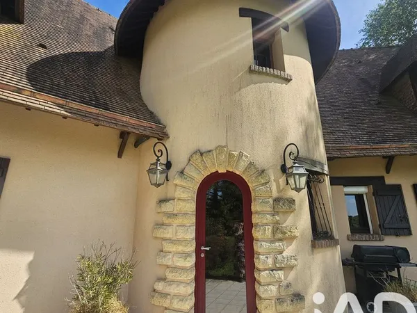 Propriété 6 pièces 224 m²