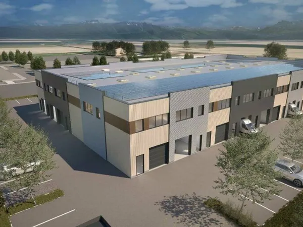 LOCAL D'ACTIVITE 108 m² LE GRAND LEMPS