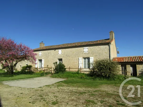 Maison 5 pièces 300 m²