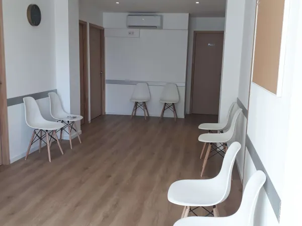 🏢 INVESTISSEURS : centre de santé loué à Blagnac