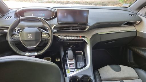 Peugeot 3008 1.6 THP 300 Hybrid4 EAT8 - Gt Pack – 2021 – 57500 km – Hybride rechargeable – Boîte Automatique — photo 38