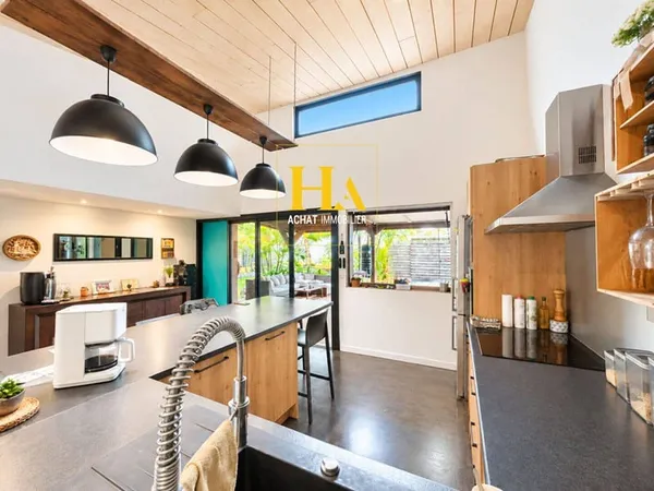 Maison 6 pièces 137 m²