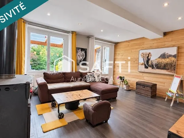 Maison de charme, 5 chambres et jardin au village!