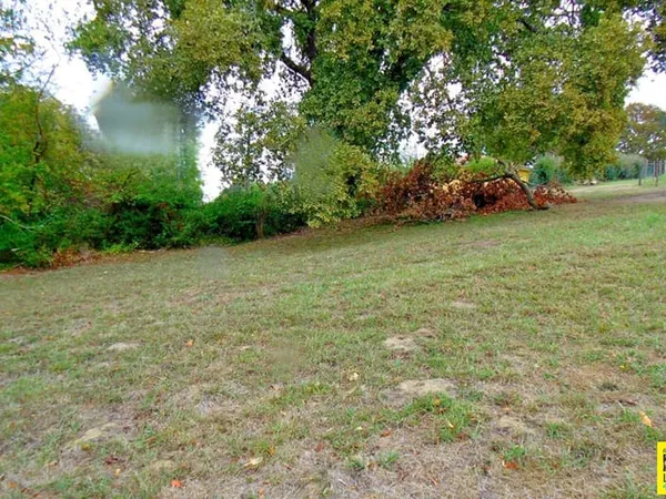 TERRAIN A BATIR 822M² - ST-MARTIN-DE-HINX -