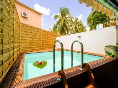 À vendre pour petite famille à Petit-Bourg : villa avec KEY