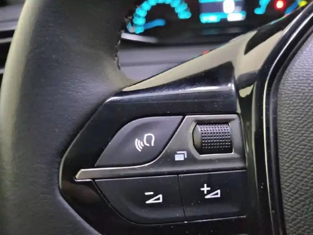 Peugeot 208 electrique 50 kwh 136ch — photo 27